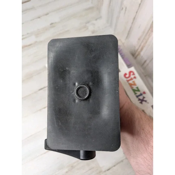 Sizzix Sidekick Machine - With‎ Round A Bout Alphabet and Numbers (35 tiles) - Picture 4 of 8